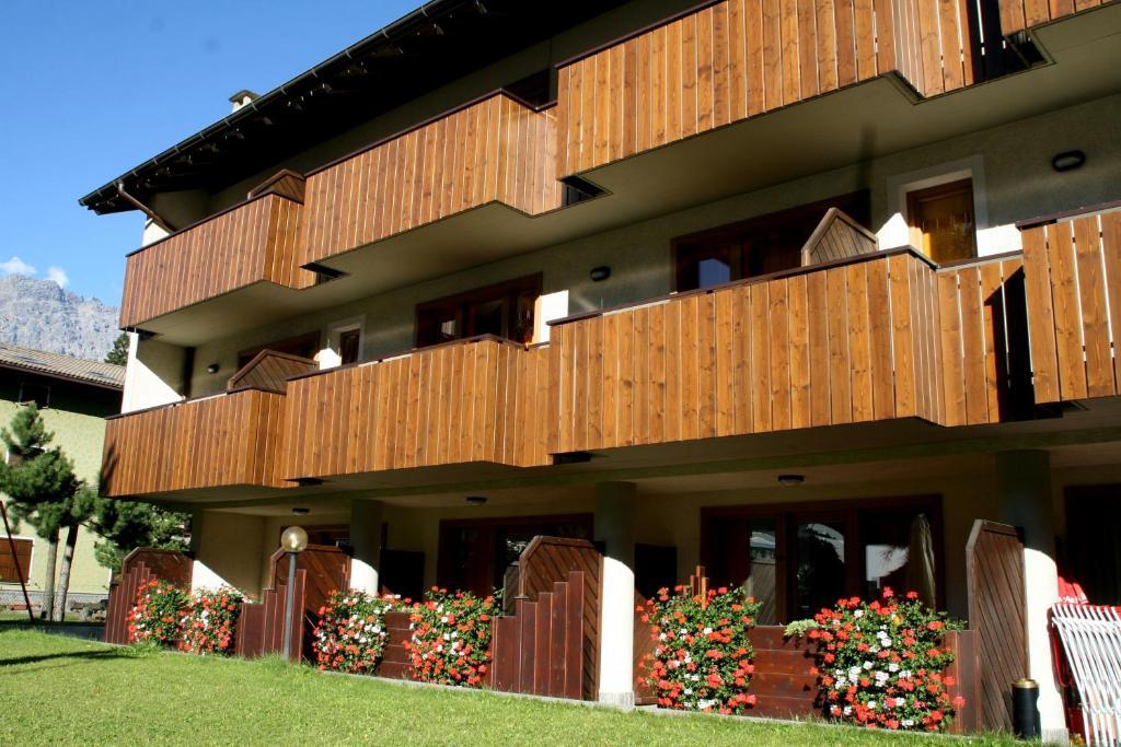 Residence Elga Valdisotto Exterior photo