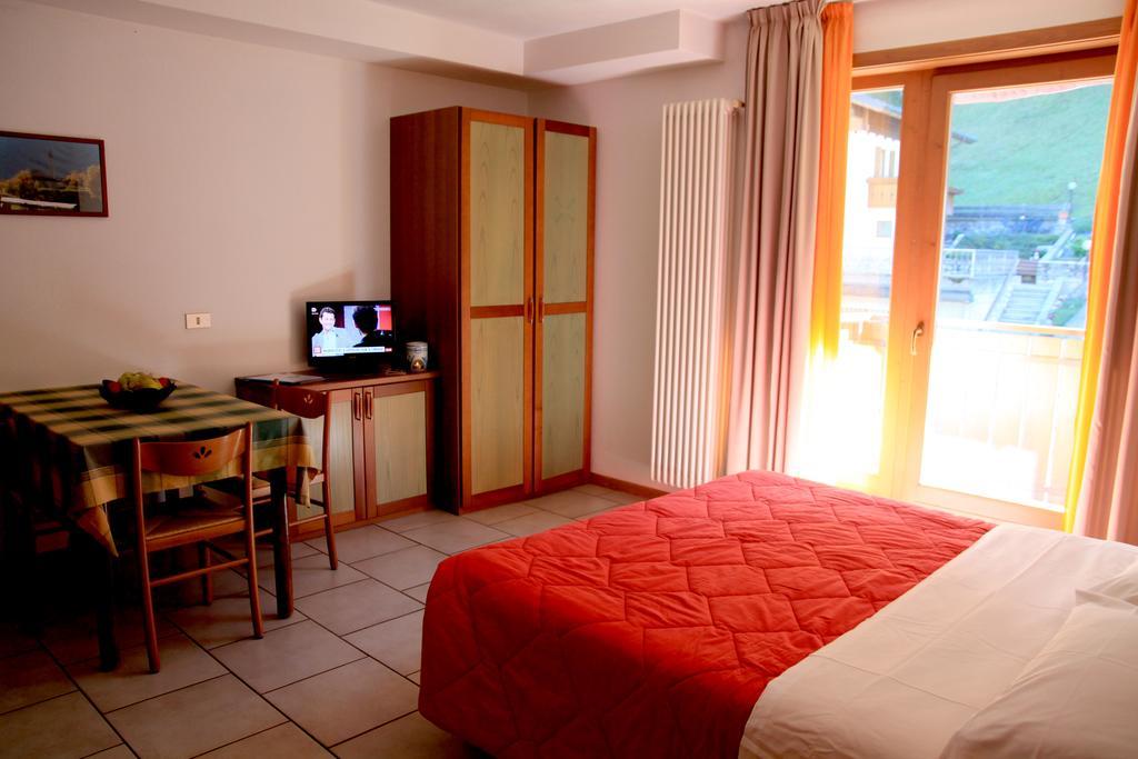 Residence Elga Valdisotto Exterior photo